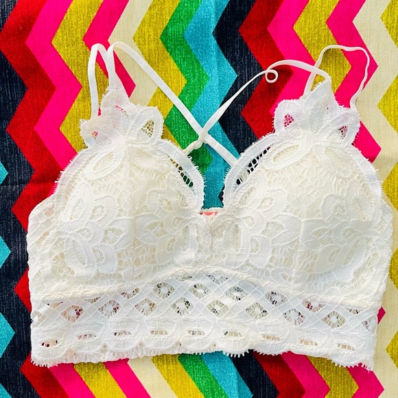 The Emma Lace Bralette Altar’d State size Large - Picture 1 of 6
